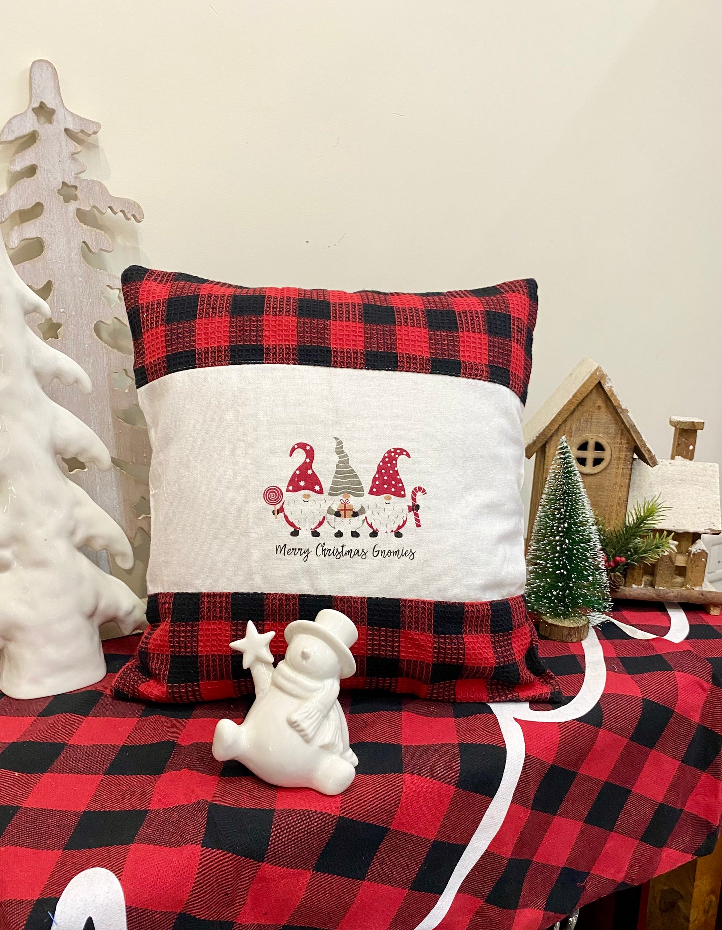 Buffalo plaid cushion cover