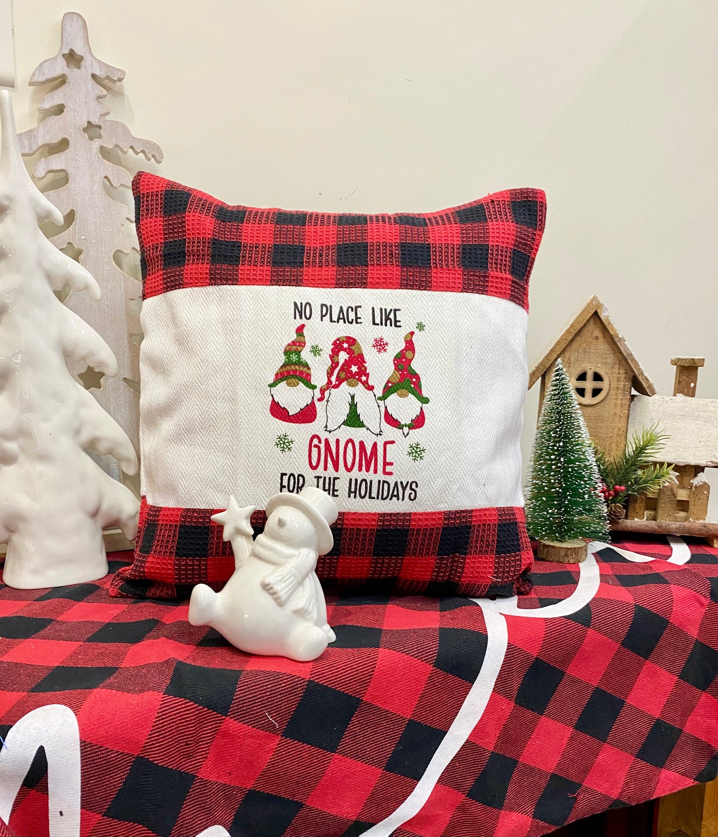 Buffalo plaid cushion cover
