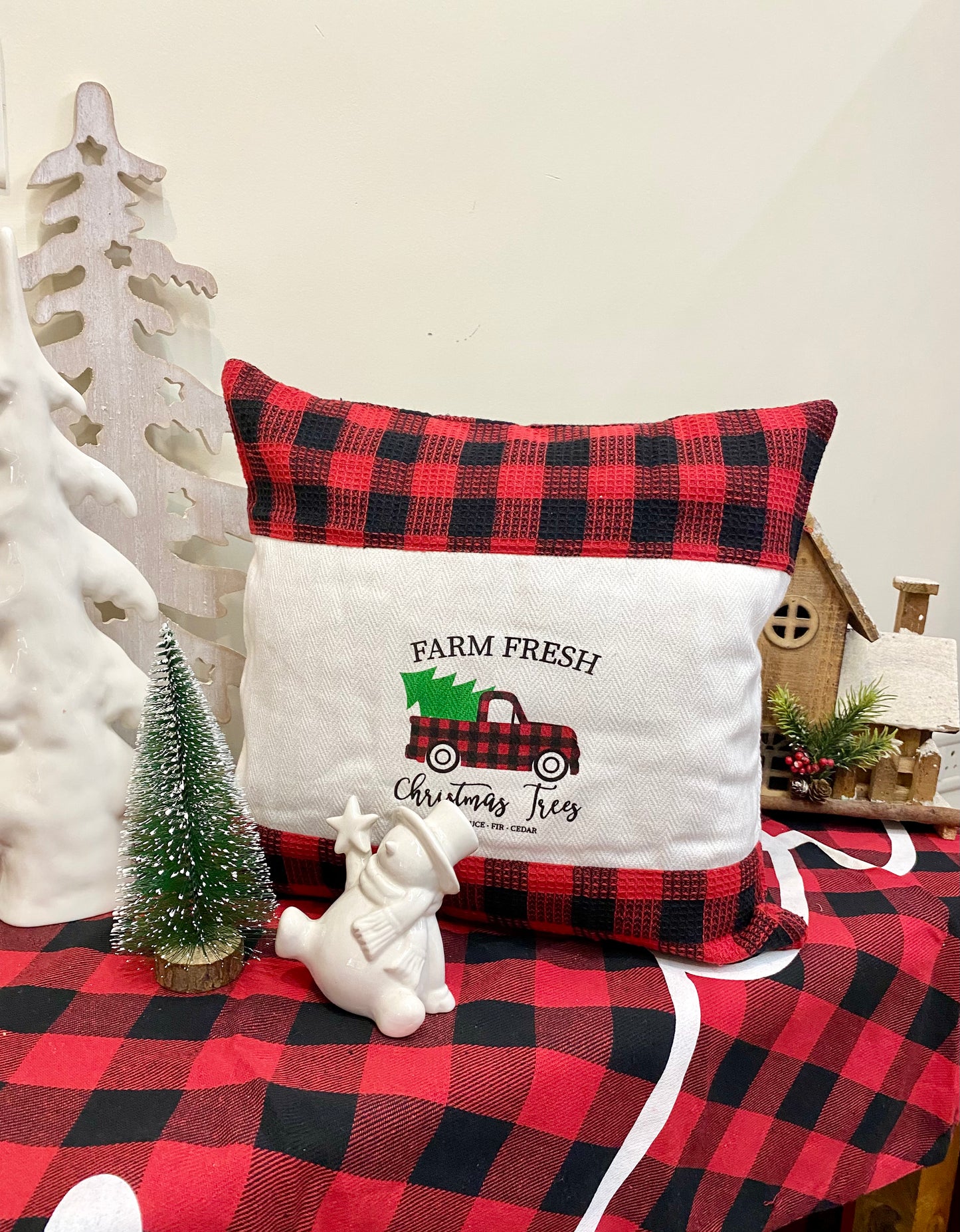 Buffalo plaid cushion cover