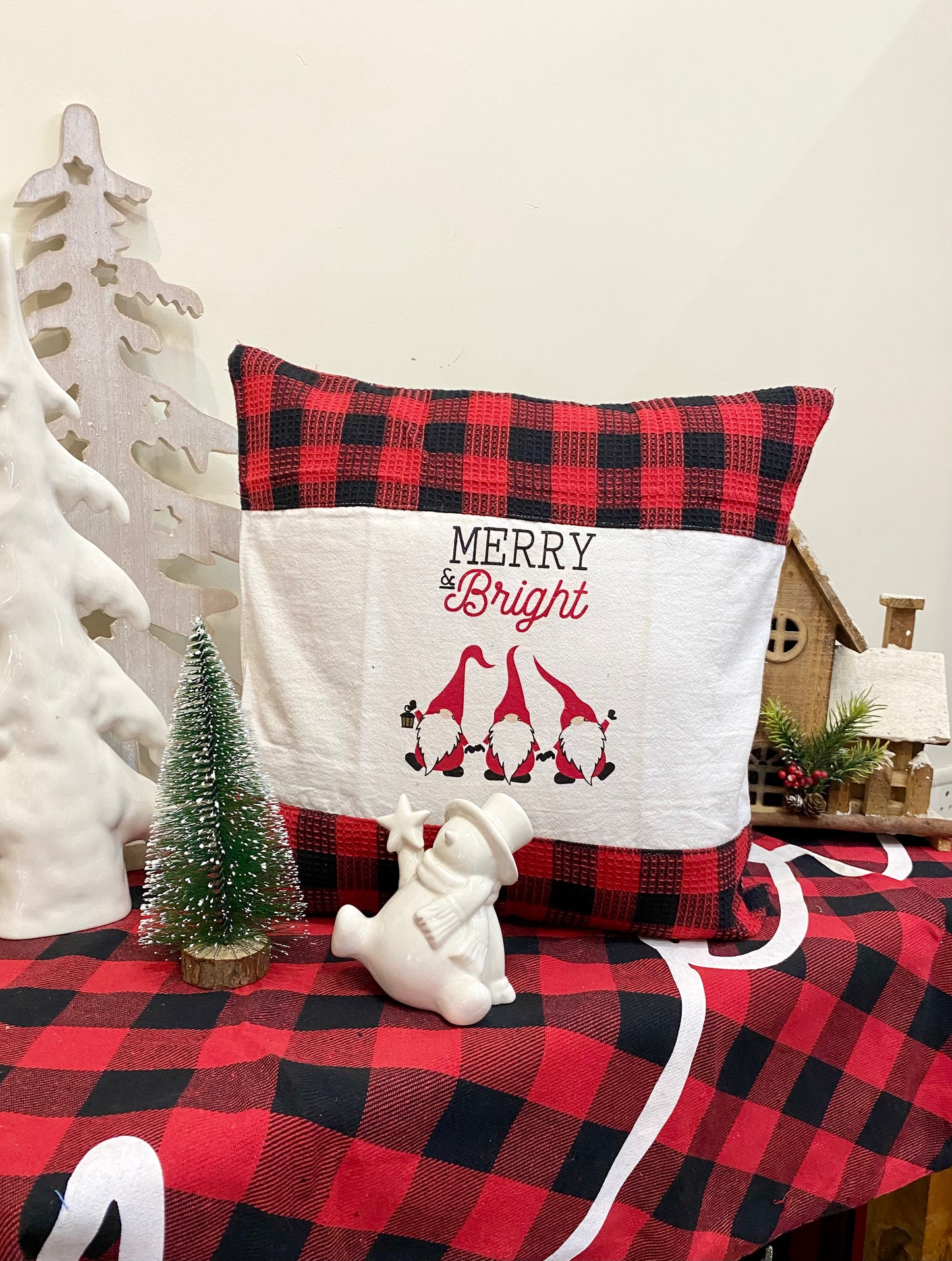 Buffalo plaid cushion cover